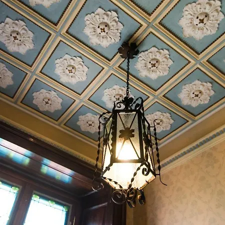 La Grande Dame - By House Of Travelers - Lake Como