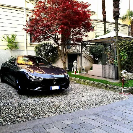 La Grande Dame - By House Of Travelers - * Lake Como
